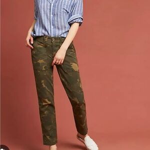 3/$25 🌟 Anthropologie Wanderer Camo Utility Pants